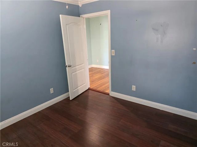 7249 Loma Verde Ave., Canoga Park, CA 91303
