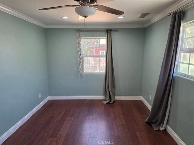 7249 Loma Verde Ave., Canoga Park, CA 91303
