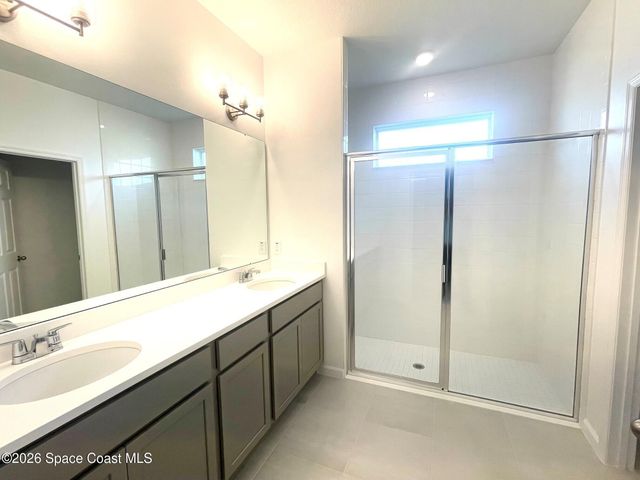 928 Soleway Avenue NW, Palm Bay, FL 32907