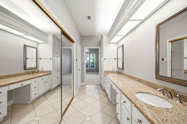 1215 Rosemeadow Drive, Houston, TX 77094