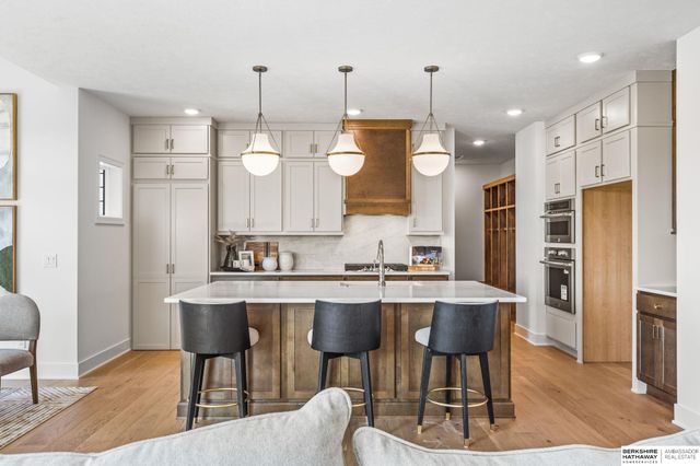 3516 S 218th Avenue, Elkhorn, NE 68022