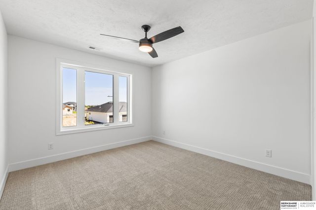 3516 S 218th Avenue, Elkhorn, NE 68022