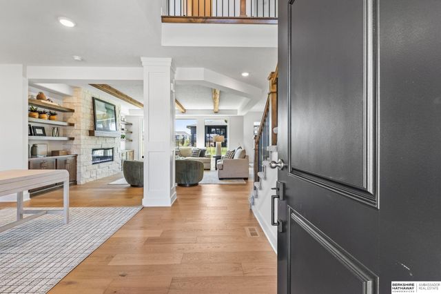 3516 S 218th Avenue, Elkhorn, NE 68022