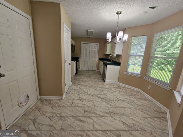 603 Fieldcrest Drive, Mcdonough, GA 30253