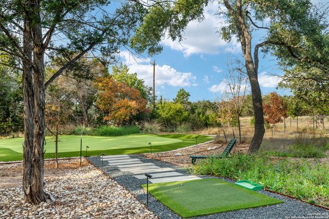 966 Belle Oaks, Bulverde, TX 78163