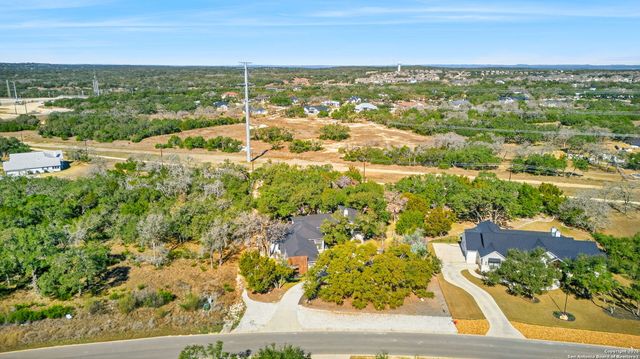 966 Belle Oaks, Bulverde, TX 78163