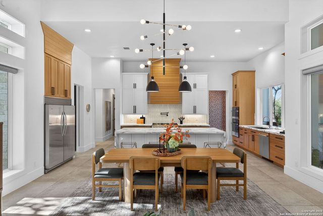 966 Belle Oaks, Bulverde, TX 78163