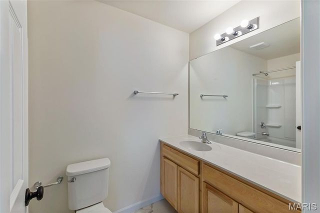 414 Winding Bluffs Court, Fenton, MO 63026