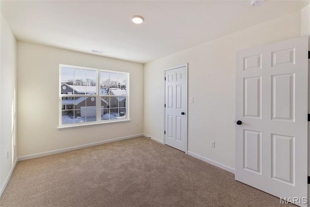 414 Winding Bluffs Court, Fenton, MO 63026