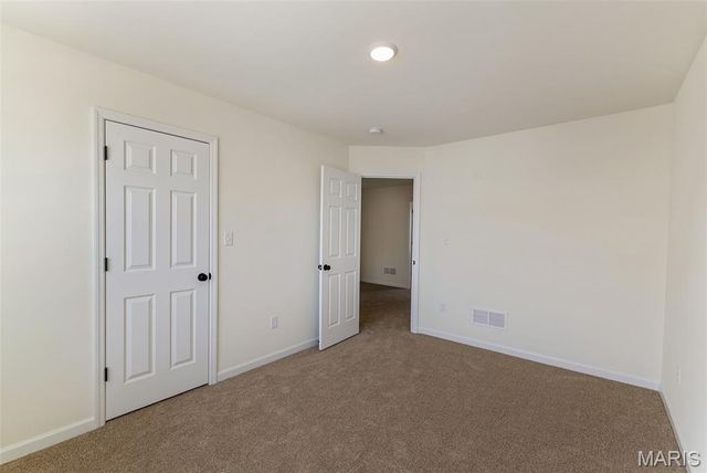 414 Winding Bluffs Court, Fenton, MO 63026