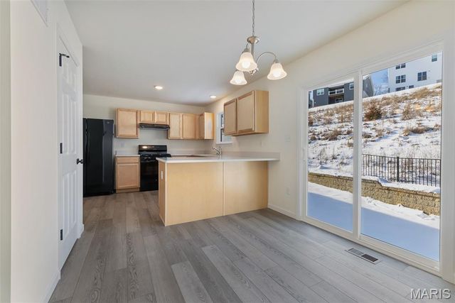 414 Winding Bluffs Court, Fenton, MO 63026