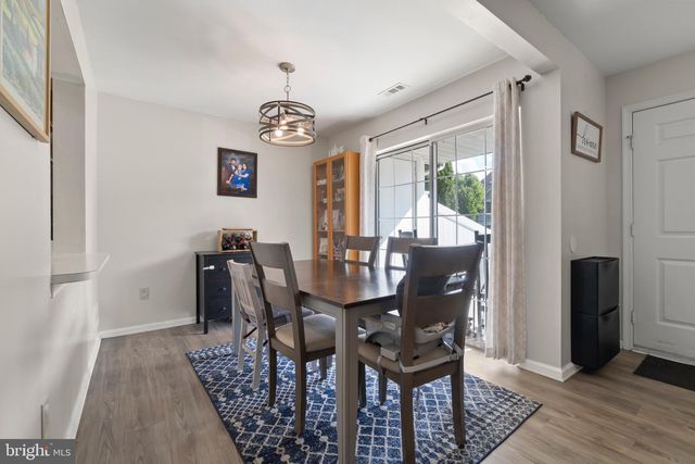 3602 FENWICK LN, Mount Laurel, NJ 08054