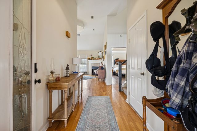 2017 Hollowfield Ln, Greenbrier, TN 37073