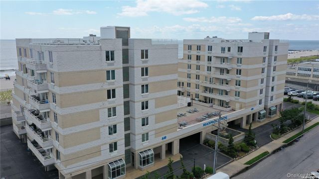450 W Broadway 3F, Long Beach, NY 11561