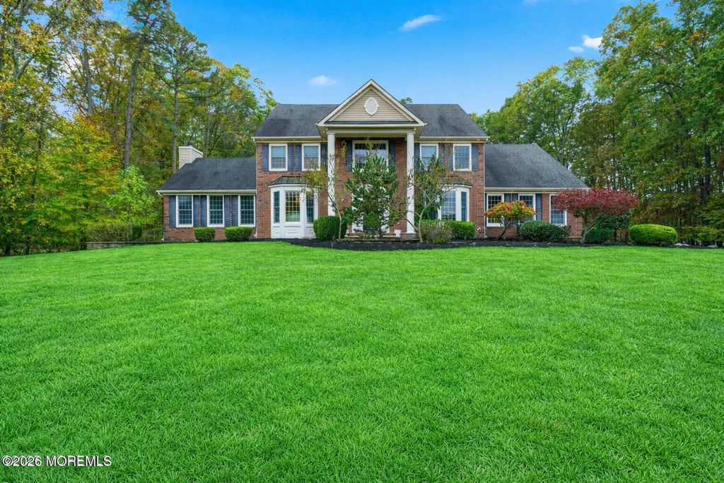 12 Risa Benjamin Way, Freehold, NJ 07728