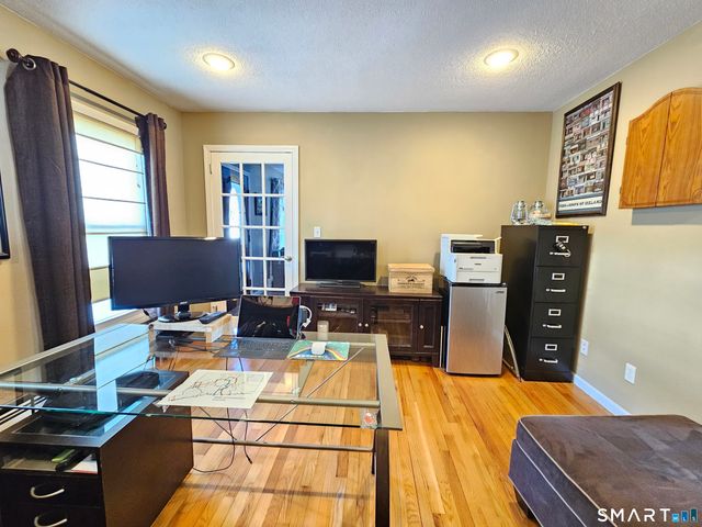 54 Milne Avenue, Shelton, CT 06484