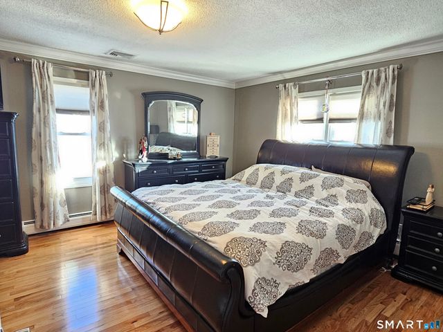 54 Milne Avenue, Shelton, CT 06484