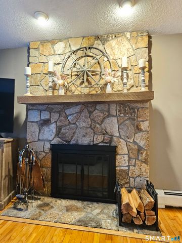 54 Milne Avenue, Shelton, CT 06484