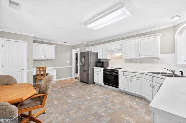 2649 Summerfield Way, Lawrenceville, GA 30044