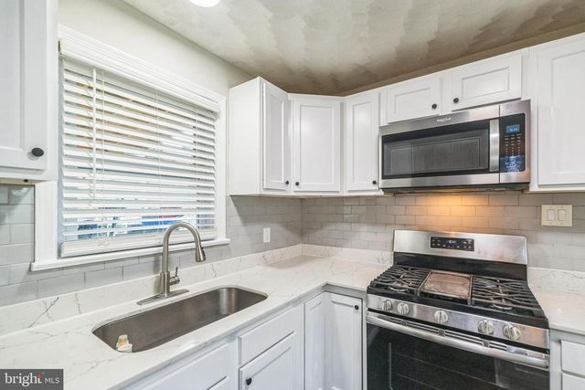 1709 REAVES ST, Winchester, VA 22601