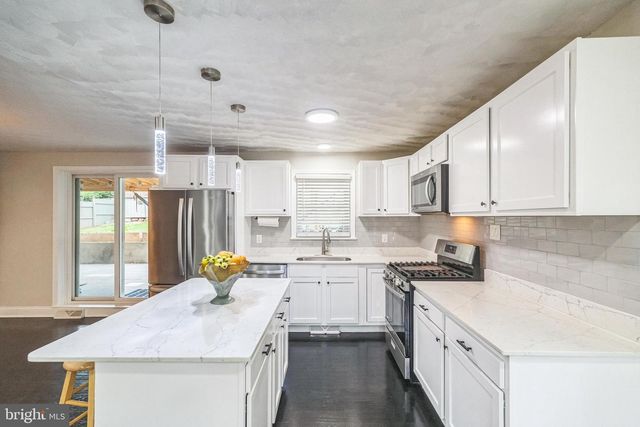 1709 REAVES ST, Winchester, VA 22601