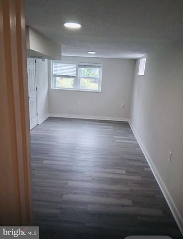 1709 REAVES ST, Winchester, VA 22601