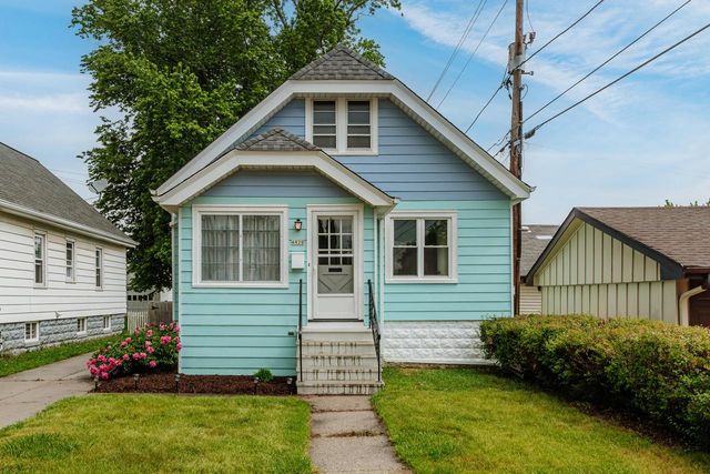 6820 W Hayes AVENUE, West Allis, WI 53219