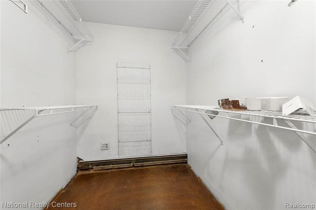 1481 Lochaven Road, Waterford, MI 48327