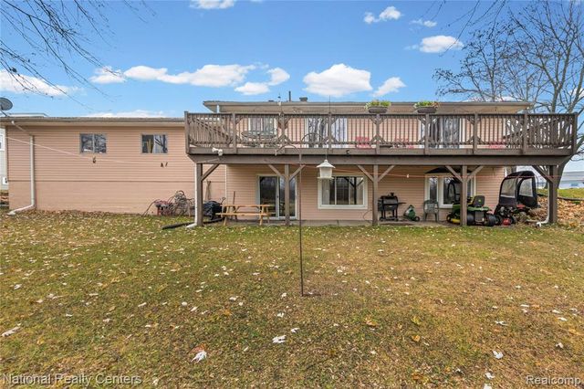 1481 Lochaven Road, Waterford, MI 48327