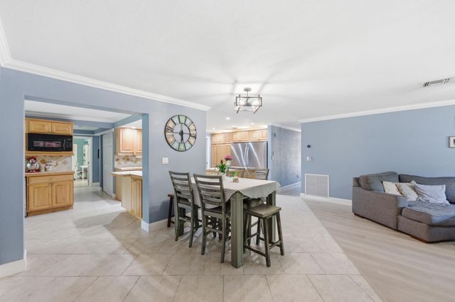 8492 NW 15th Court, Coral Springs, FL 33071