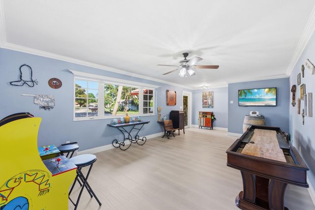 8492 NW 15th Court, Coral Springs, FL 33071