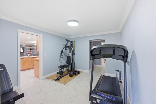 8492 NW 15th Court, Coral Springs, FL 33071