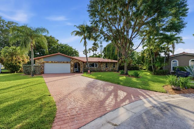 8492 NW 15th Court, Coral Springs, FL 33071