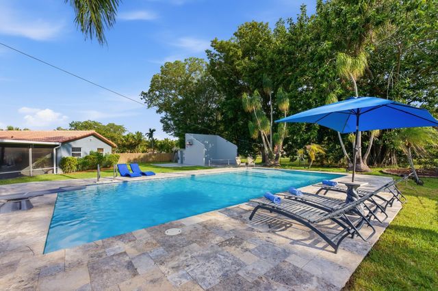8492 NW 15th Court, Coral Springs, FL 33071