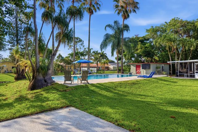 8492 NW 15th Court, Coral Springs, FL 33071