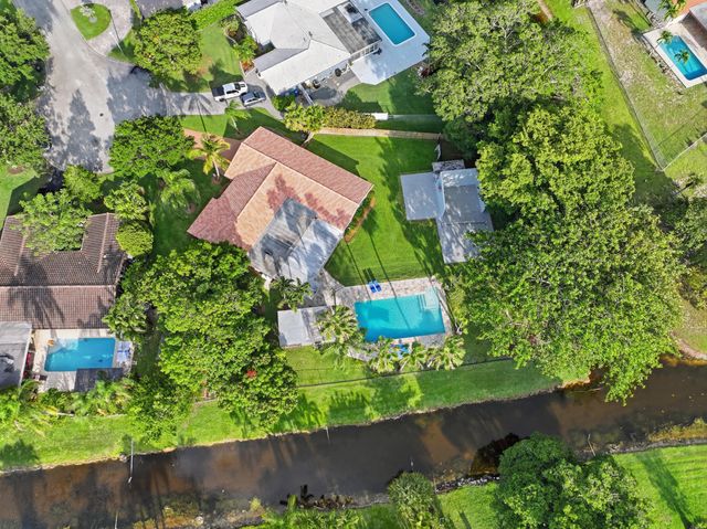 8492 NW 15th Court, Coral Springs, FL 33071