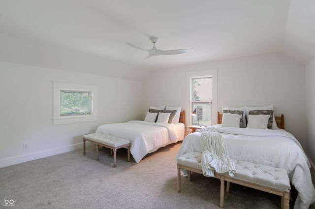 420 W Pine Street, Zionsville, IN 46077
