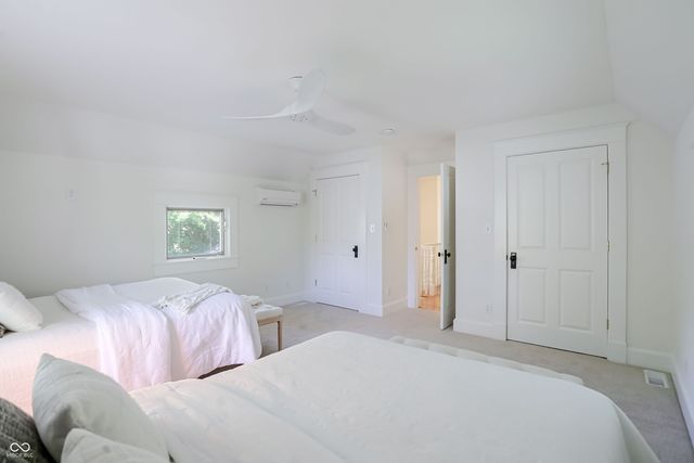 420 W Pine Street, Zionsville, IN 46077