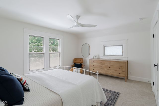420 W Pine Street, Zionsville, IN 46077