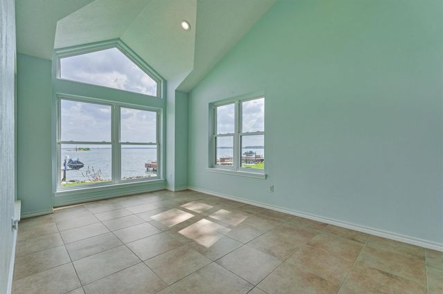 2109 Gunwale Circle, Willis, TX 77318