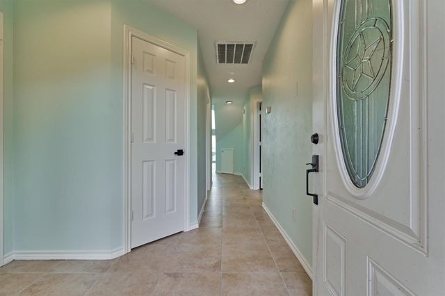 2109 Gunwale Circle, Willis, TX 77318