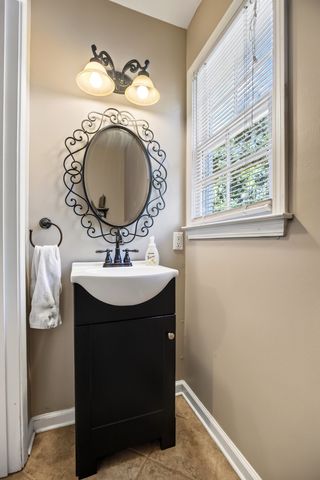 144 Bartlett Cir, NE, Cleveland, TN 37312