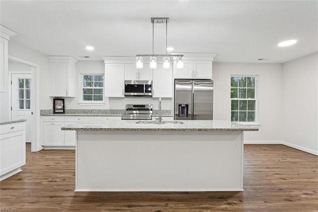 5738 Hickory Fork RD, Gloucester, VA 23061