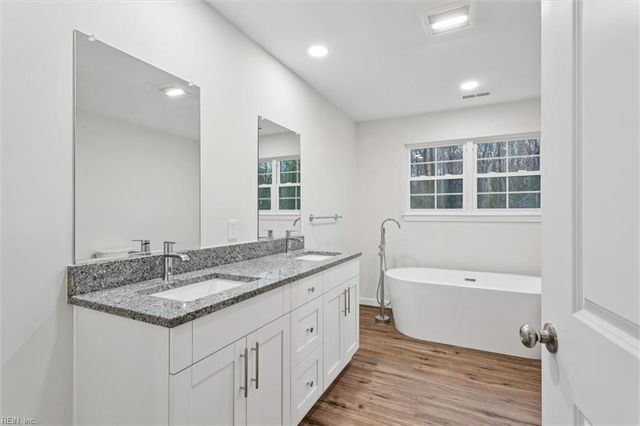 5738 Hickory Fork RD, Gloucester, VA 23061