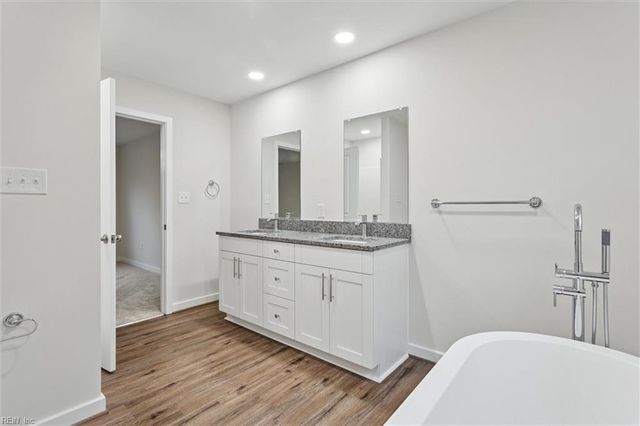 5738 Hickory Fork RD, Gloucester, VA 23061