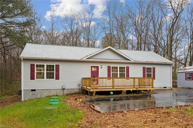 5738 Hickory Fork RD, Gloucester, VA 23061