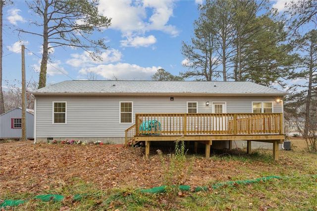 5738 Hickory Fork RD, Gloucester, VA 23061