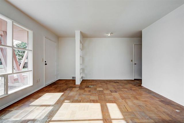 4621 NW 13th Street, Oklahoma City, OK 73127