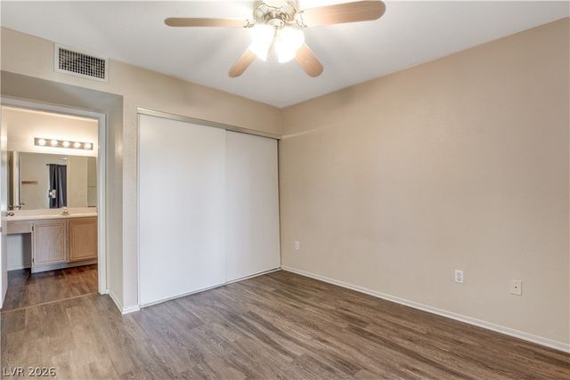 8070 Russell 1064, Las Vegas, NV 89113