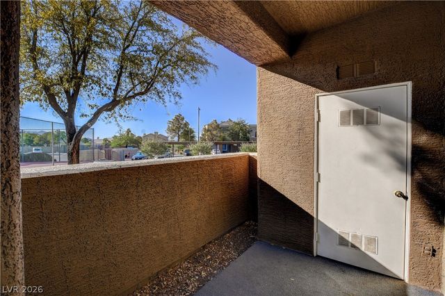 8070 Russell 1064, Las Vegas, NV 89113